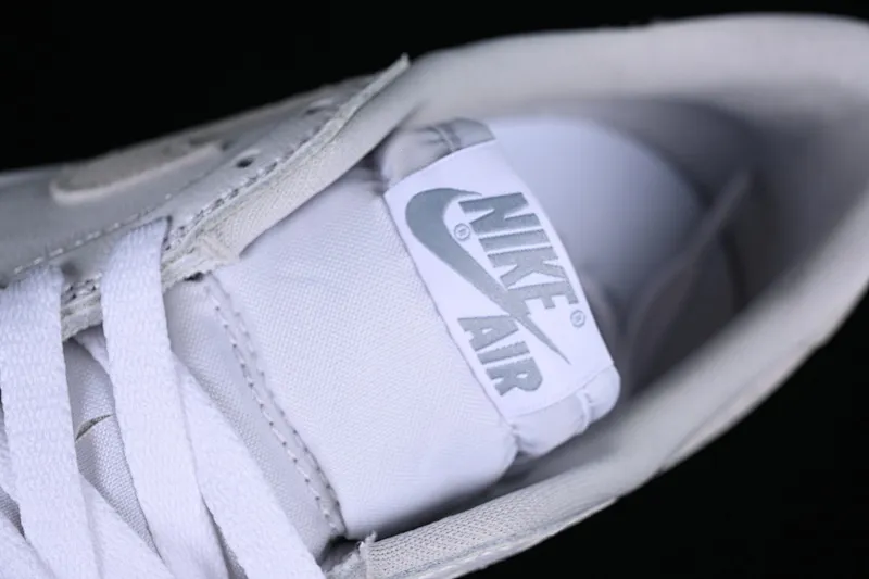 All categories Air Jordan Jordan series basketball shoes Air Jordan 1 Low LJR version Air Jordan 1 Low OG "Shattered Backboard" AJ1 Joe 1 customized version white buckle low-top basketball shoes CZ0790-100
